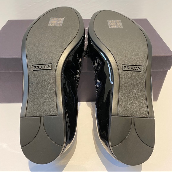 NIB PRADA patent leather tassel flat - Picture 11 of 12